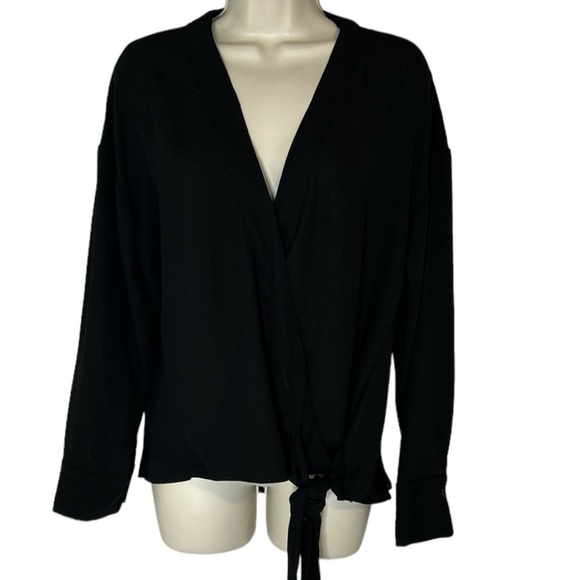 & layered black, lightweight, long sleeve women's top with side tie size M - Picture 1 of 7